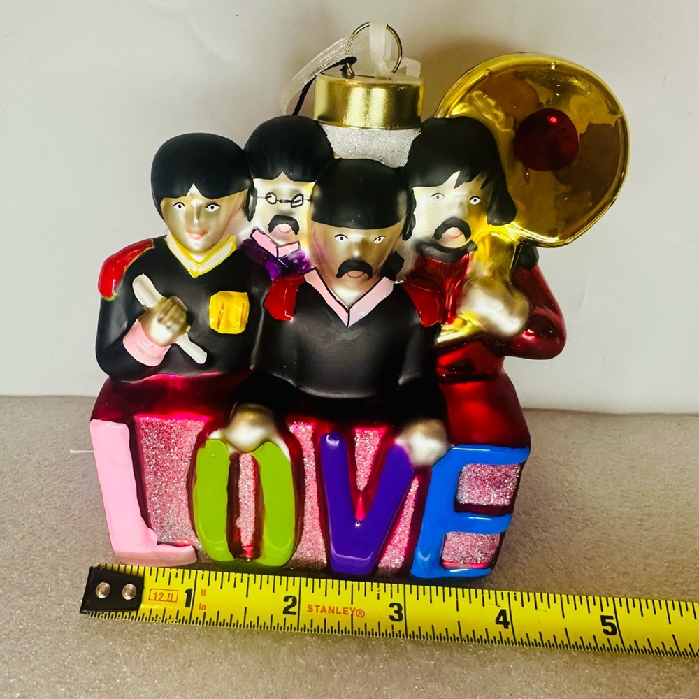 Kat + Annie Beatles Sargent Pepper Band Yellow Submarine Love Christmas Tree...